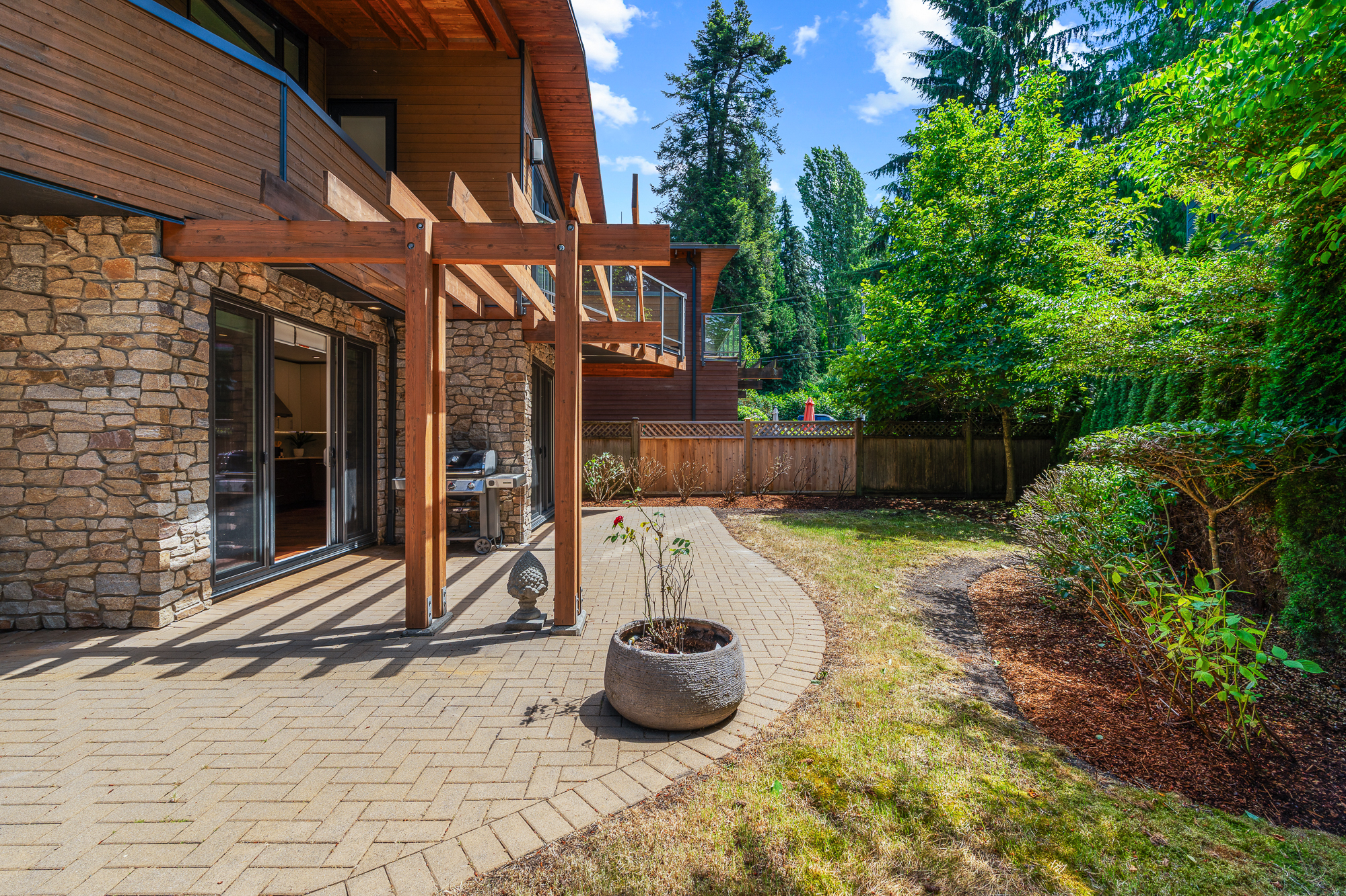 6528 Marine Drive